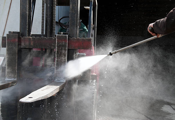 Playground Equipment Cleaning in Darrington, WA